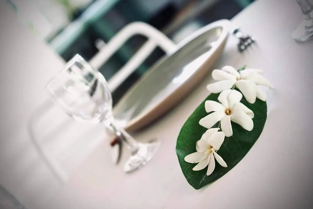 Tatil Evi Cottage « The Papaya Tree » Temae